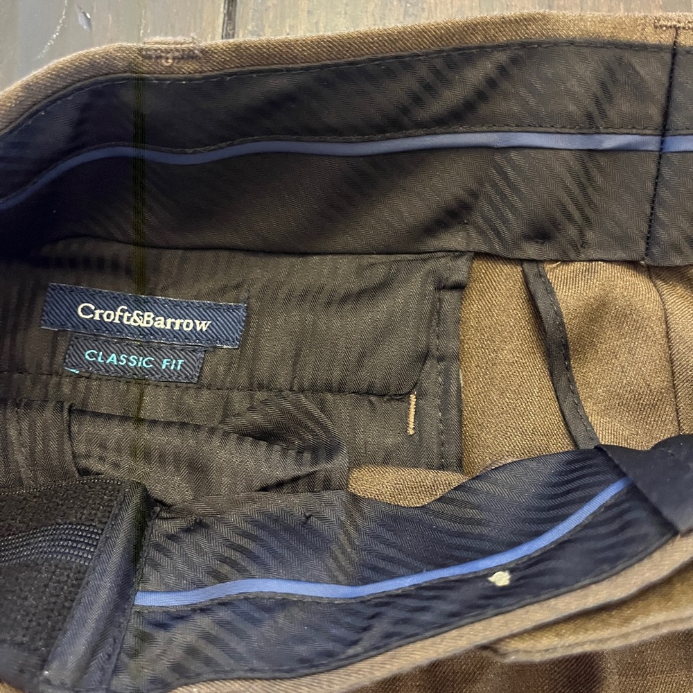 Croft & Barrow Men's Tan Classic Fit Trousers